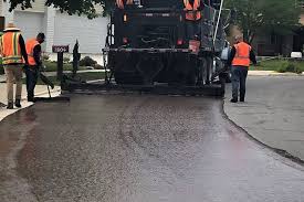 Best Driveway Crack Filling  in Leachville, AR